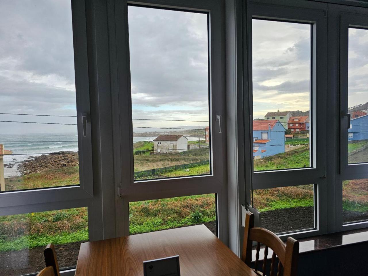 Vivienda Turistica Vacacional Maricarmen Hotel Arou Buitenkant foto