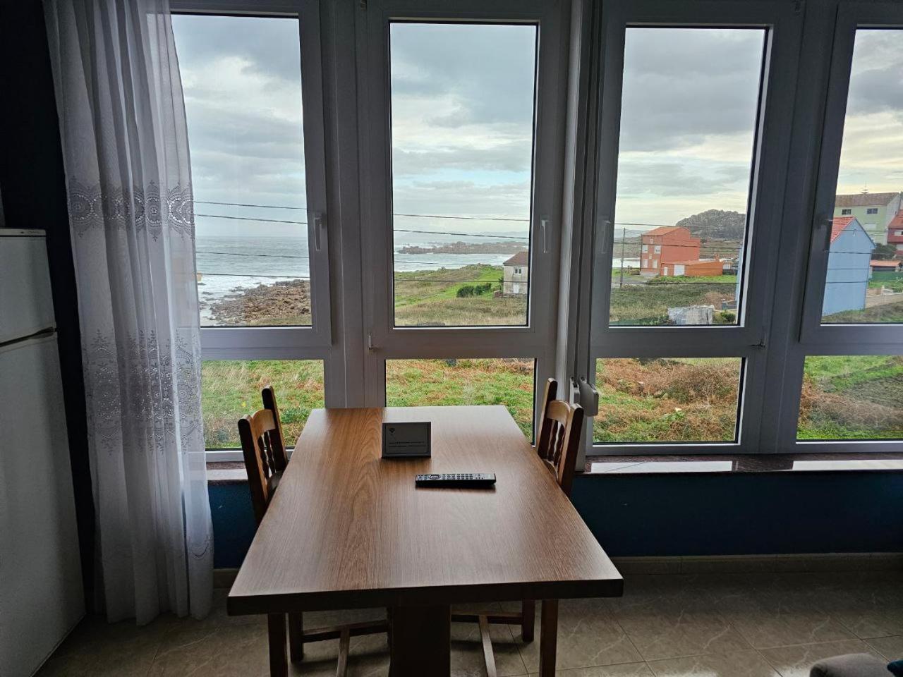 Vivienda Turistica Vacacional Maricarmen Hotel Arou Buitenkant foto
